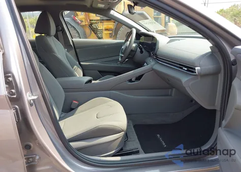 2024 Hyundai Elantra Sel z USA, uszkodzony, nr VIN KMHLS4DG3RU748068